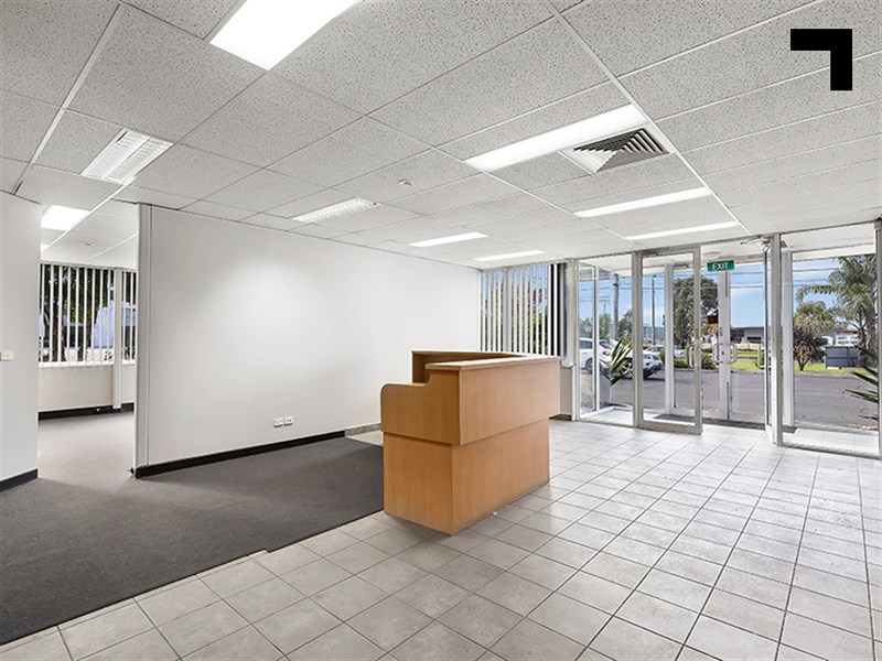 1A/187-189 Fairbairn Road, Sunshine West