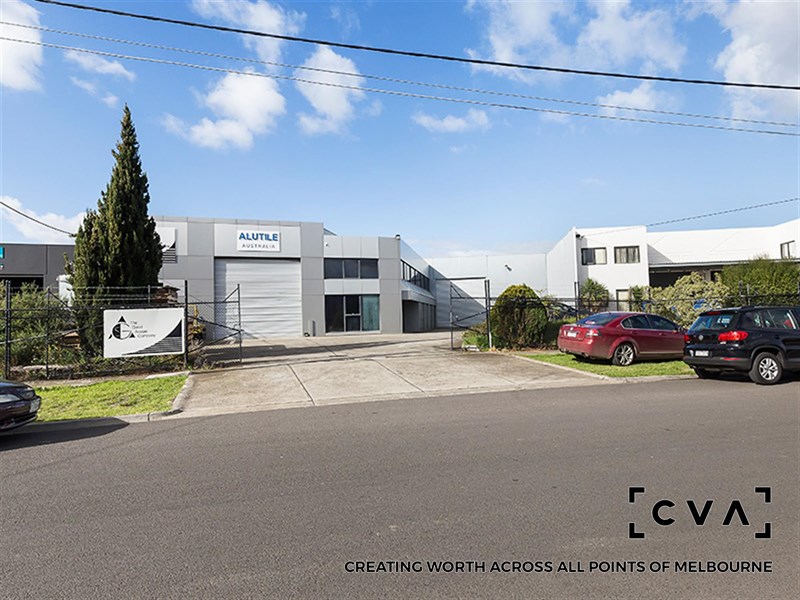 30 Webber Parade, Keilor East