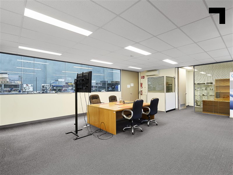 3/25 Howleys Road, Notting Hill