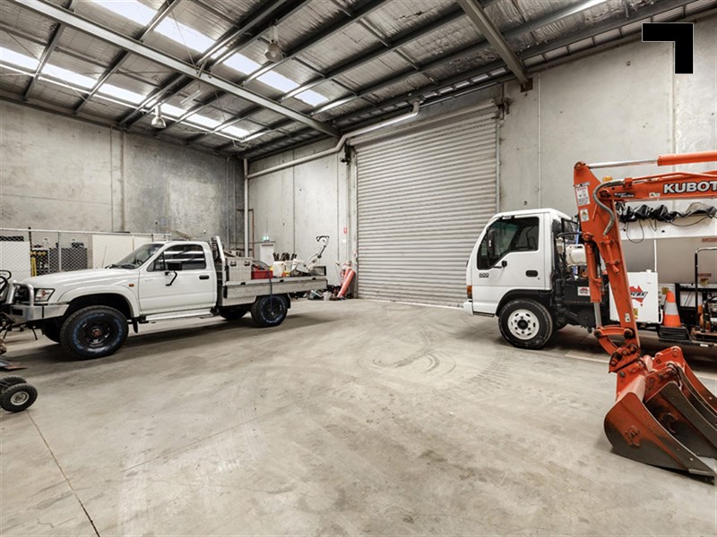7 Vella Drive, Sunshine West