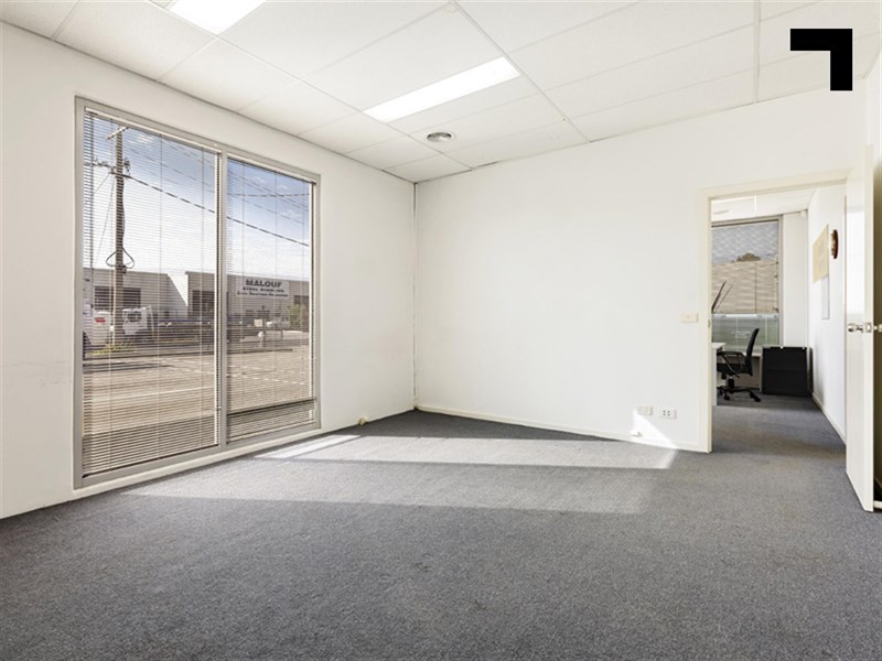 7 Vella Drive, Sunshine West