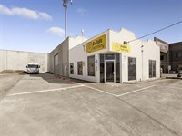 7 Vella Drive, Sunshine West