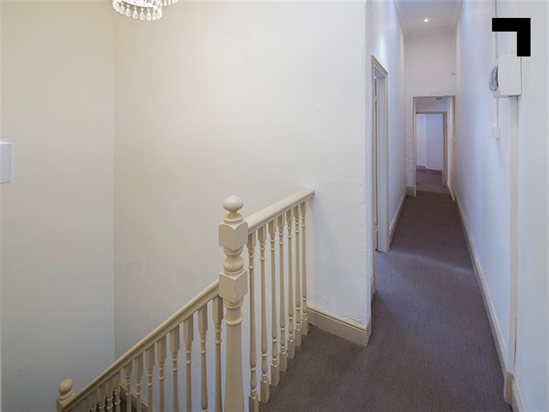 492-496 Victoria Street, North Melbourne
