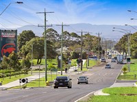 4 Hall Road, Carrum Downs