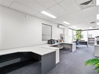 8/45 Normanby Road, Notting Hill