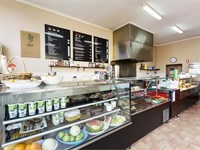 30 & 30A Trade Place, Coburg North