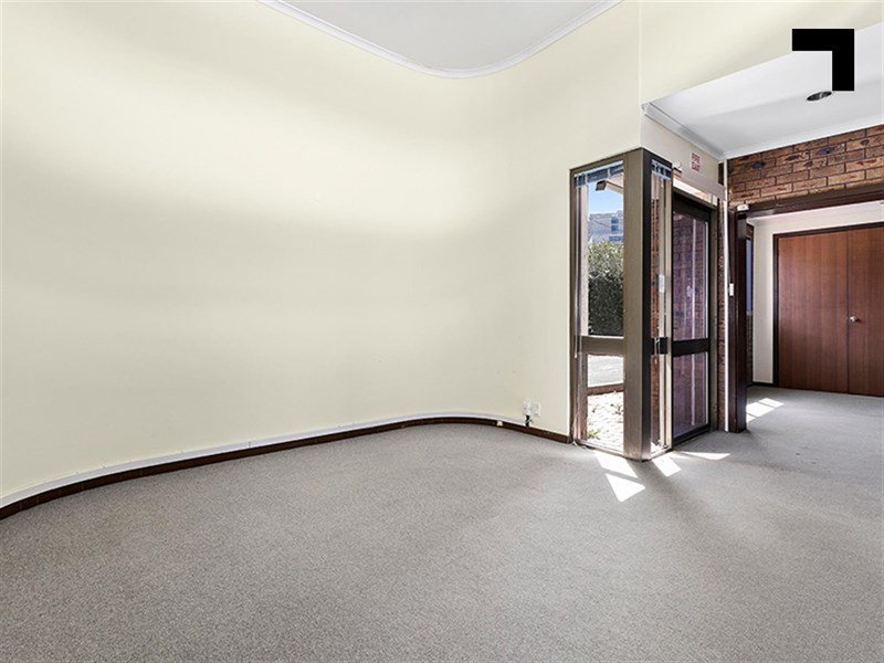 77 Droop Street, Footscray