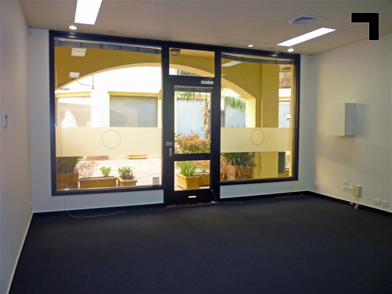 Suite 16/255 Drummond Street, Carlton