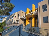 2.01/203-205 Blackburn Road, Mount Waverley