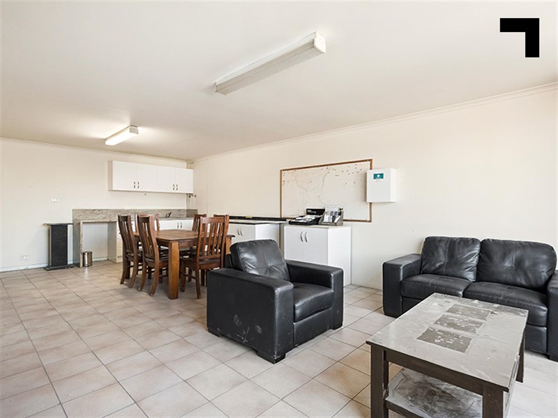 60 & 60A Merola Way, Campbellfield