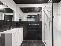 60 & 60A Merola Way, Campbellfield