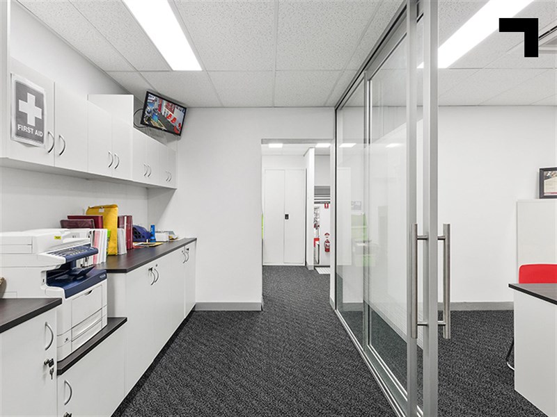 Ground Floor/242 Union Road, Ascot Vale