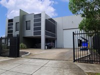 2/12 Dairy Drive, Coburg North