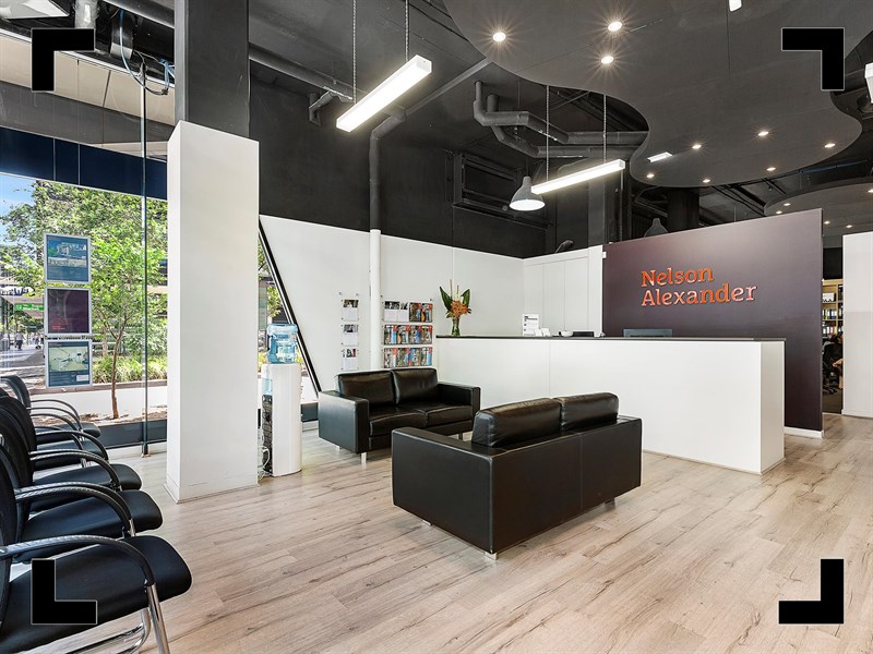 1 & 2/846 Bourke Street, Docklands
