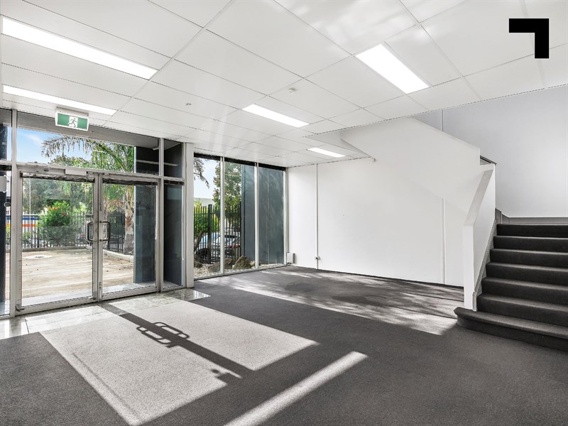 66 Lillee Crescent, Tullamarine