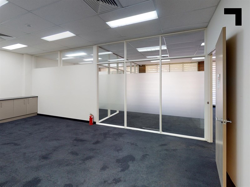 1/17 Redwood Drive, Notting Hill