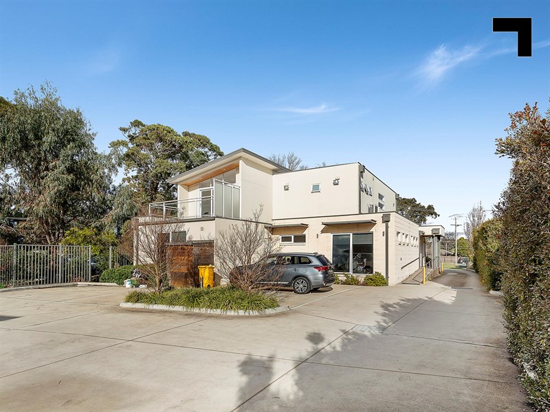 49 Mt Dandenong Road, Ringwood East