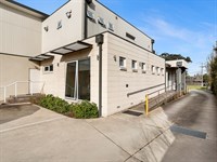 49 Mt Dandenong Road, Ringwood East