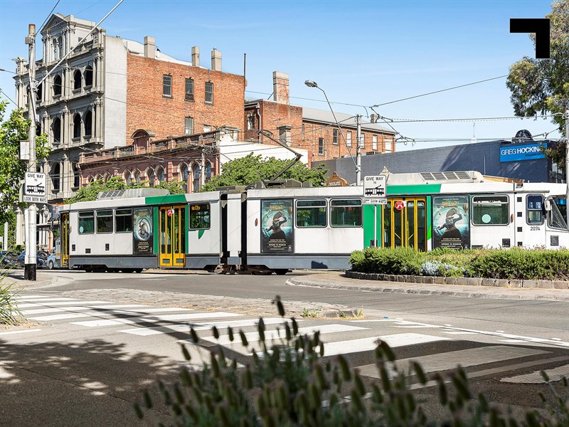 46 Dundas Place, Albert Park