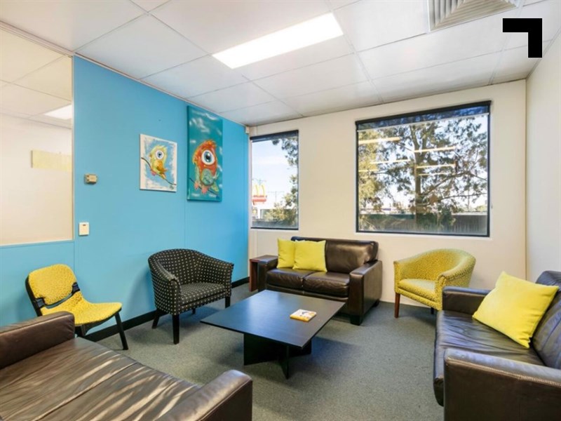 First Floor/353 Whitehorse Road, Nunawading