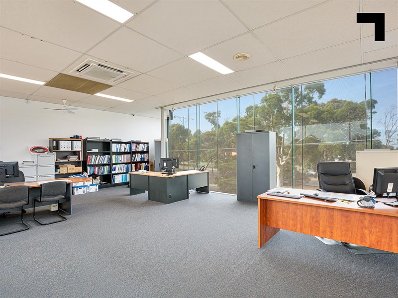 617 Whitehorse Road/615-619 Whitehorse Road, Mitcham
