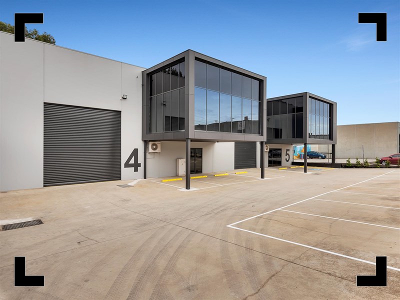 4/893 Wellington Road, Rowville