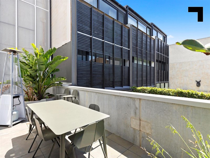 101/70-72 River Street, South Yarra