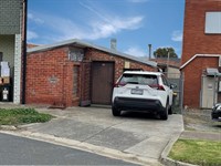 10 Rowern Court, Box Hill North