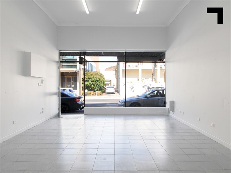 213 Moreland Road, Coburg