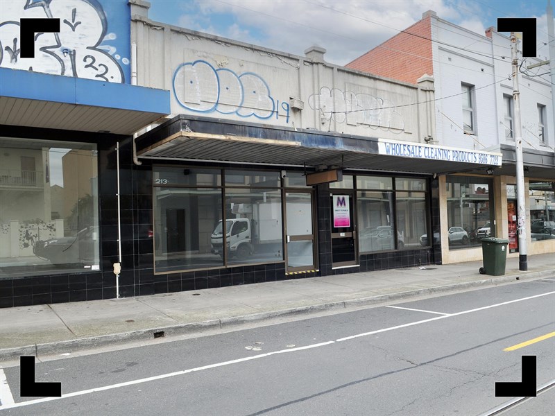 213 Moreland Road, Coburg