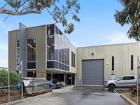 37 Coora Road, Oakleigh South