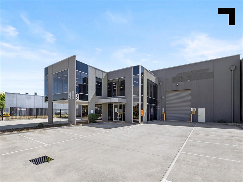 49 Lakewood Boulevard, Carrum Downs