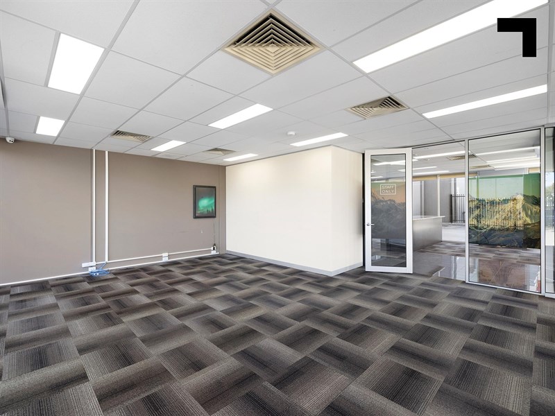 49 Lakewood Boulevard, Carrum Downs