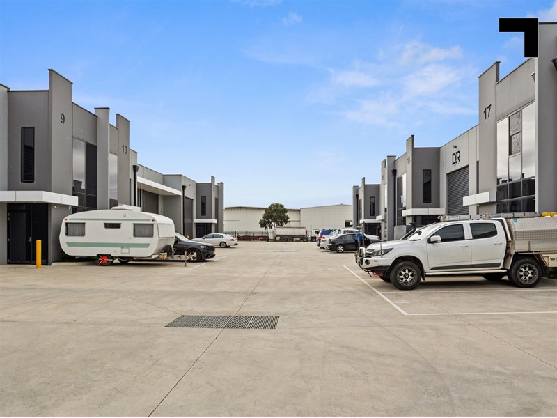 19/210 Boundary Road, Braeside