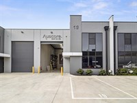 19/210 Boundary Road, Braeside