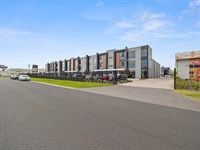 19/210 Boundary Road, Braeside