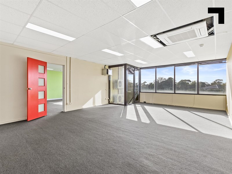 Level 1, Suites 6-8/30-32 East Esplanade, St Albans