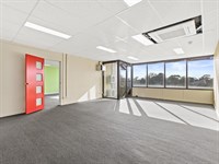 Level 1, Suites 6-8/30-32 East Esplanade, St Albans
