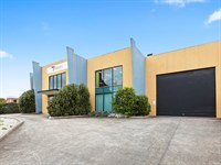 16 Westside Drive, Laverton North