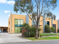 16 Westside Drive, Laverton North