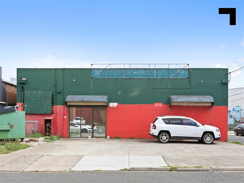 7 Walton Street, Airport West