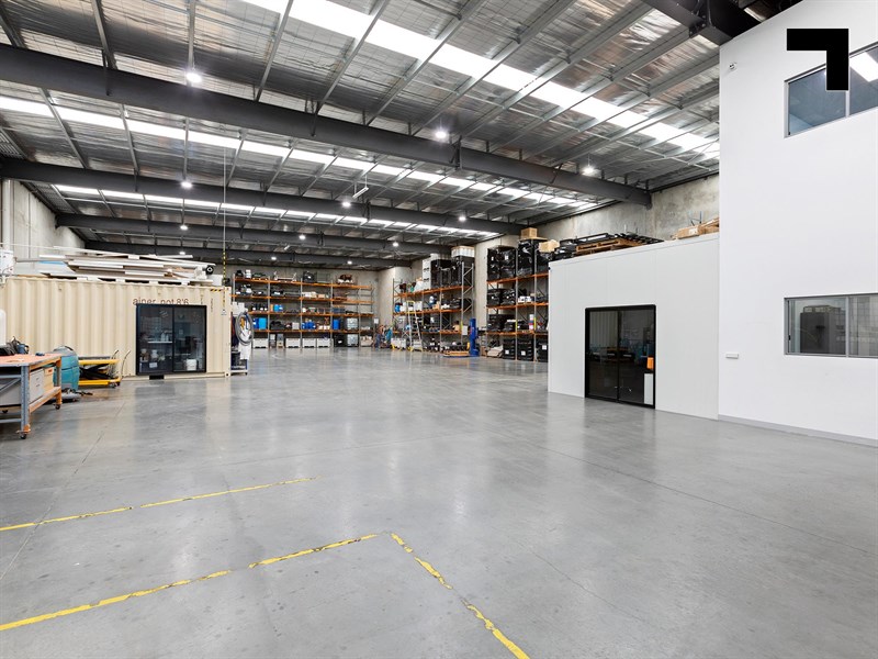 36 Radnor Drive, Deer Park