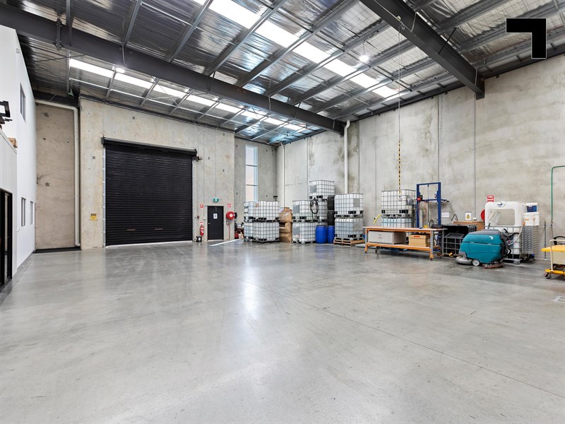 36 Radnor Drive, Deer Park