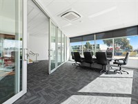 36 Radnor Drive, Deer Park