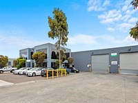 14 International Square, Tullamarine