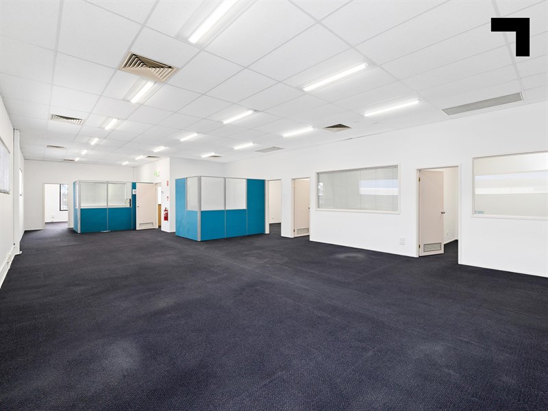 Ground floor and Suite 1/56-60 Old Geelong Road, Hoppers Crossing