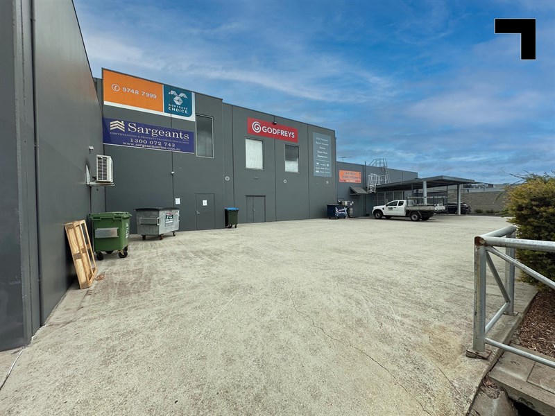 Ground floor and Suite 1/56-60 Old Geelong Road, Hoppers Crossing