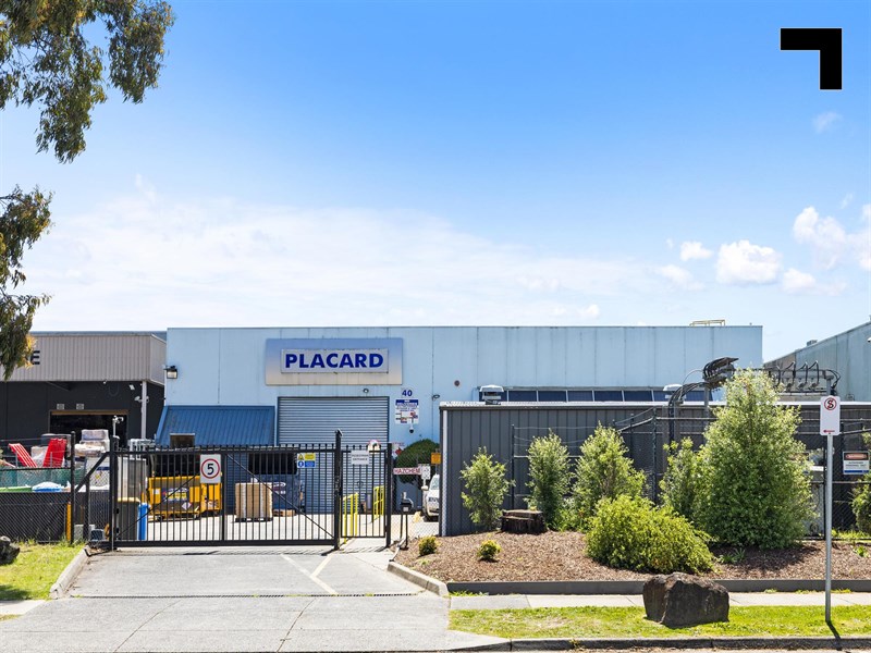 40 London Drive, Bayswater