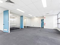 6 & 1/7 Everaise Court, Laverton North