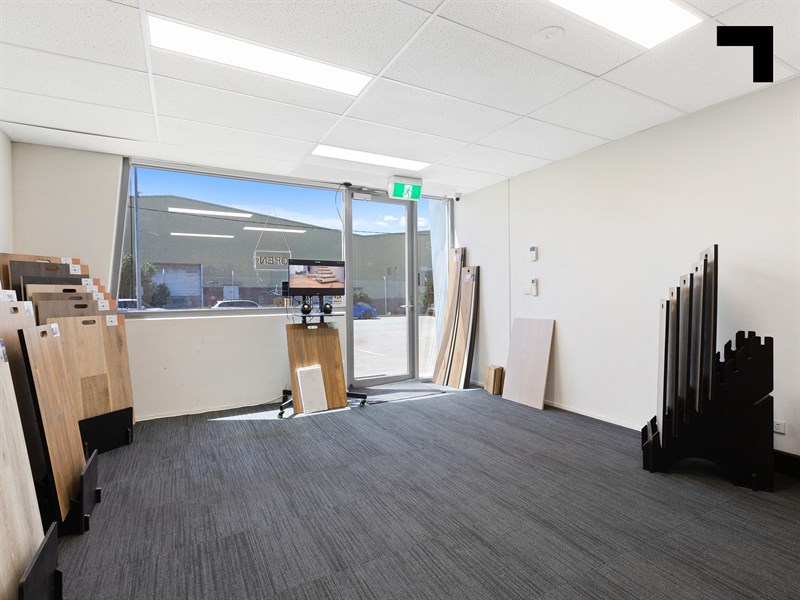 Unit 5/216 Blackshaws Road, Altona North